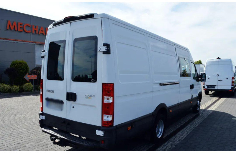 Iveco Daily 35C15 Furgon L4H3 Brygadówka 6-seater Doka Doubel Cabin - Mikroautobusas, Keleivinis furgonas: foto 5 Iveco Daily 35C15 Furgon L4H3 Brygadówka 6-seater Doka Doubel Cabin - Mikroautobusas, Keleivinis furgonas: foto 5