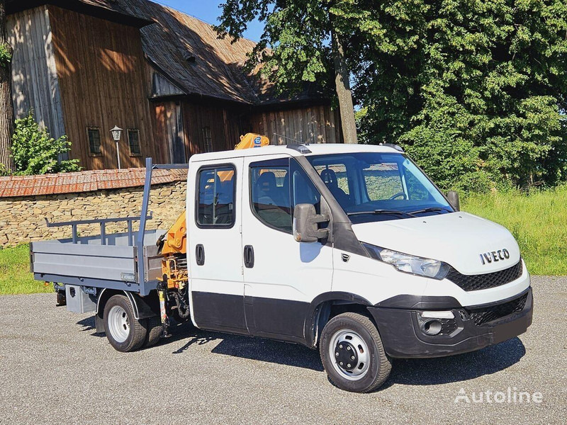 Iveco Daily 35c-15 Doka flatbed + crane Effer lizingą Iveco Daily 35c-15 Doka flatbed + crane Effer: foto 9 Iveco Daily 35c-15 Doka flatbed + crane Effer lizingą Iveco Daily 35c-15 Doka flatbed + crane Effer: foto 9