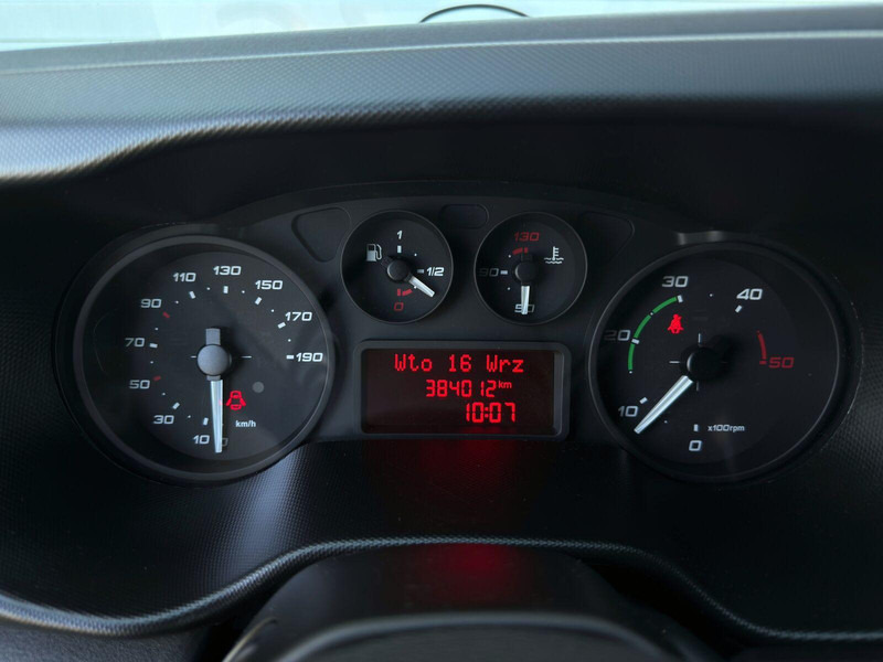 Furgonas šaldytuvas Iveco Daily 50C17 Kontener Chłodnia/Mroźnia Zarejestrowany w PL: foto 17