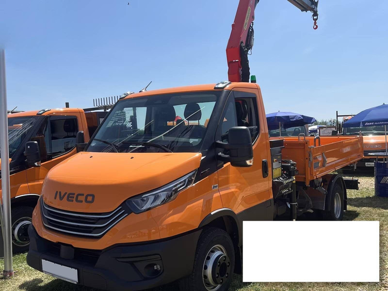 Iveco Daily 70C18H - Flatbed+crane - Platforminis/ Bortinis sunkvežimis, Sunkvežimis su kranu: foto 1 Iveco Daily 70C18H - Flatbed+crane - Platforminis/ Bortinis sunkvežimis, Sunkvežimis su kranu: foto 1
