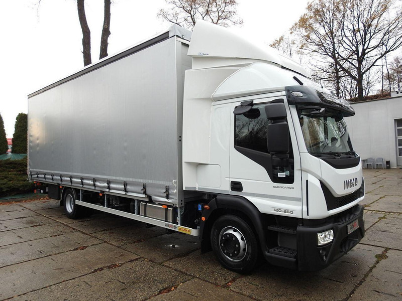 Iveco EUROCARGO 120-250 NOWY PLANDEKA WINDA 18 PALET WEBASTO KLIMATYZA - Tentinis sunkvežimis: foto 4 Iveco EUROCARGO 120-250 NOWY PLANDEKA WINDA 18 PALET WEBASTO KLIMATYZA - Tentinis sunkvežimis: foto 4