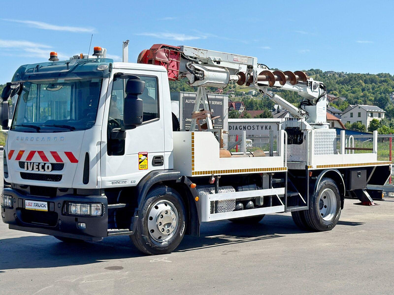 Iveco Eurocargo 120E22 * Bohrgerät auf LKW + FUNK *TOP - Gręžimo mašina: foto 4 Iveco Eurocargo 120E22 * Bohrgerät auf LKW + FUNK *TOP - Gręžimo mašina: foto 4