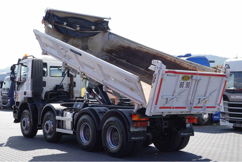 Iveco TRAKKER / 8x4 / WYWROTKA / HYDROBURTA / BORDMATIC / EURO 6 / ME - Savivartis sunkvežimis: foto 3 Iveco TRAKKER / 8x4 / WYWROTKA / HYDROBURTA / BORDMATIC / EURO 6 / ME - Savivartis sunkvežimis: foto 3