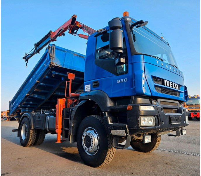 Iveco Trakker 190T33 4x4 M Tipper + Crane Atlas 120.2E - Savivartis sunkvežimis, Sunkvežimis su kranu: foto 5 Iveco Trakker 190T33 4x4 M Tipper + Crane Atlas 120.2E - Savivartis sunkvežimis, Sunkvežimis su kranu: foto 5