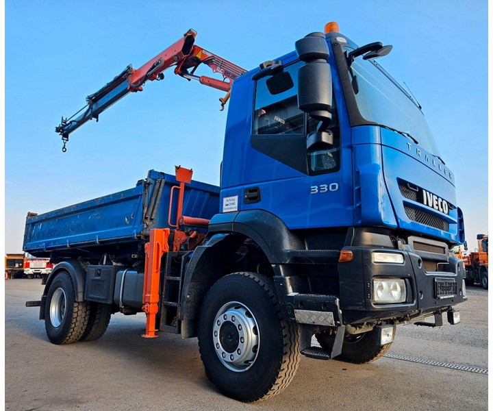 Iveco Trakker 190T33 4x4 M Tipper + Crane Atlas 120.2E - Savivartis sunkvežimis, Sunkvežimis su kranu: foto 4 Iveco Trakker 190T33 4x4 M Tipper + Crane Atlas 120.2E - Savivartis sunkvežimis, Sunkvežimis su kranu: foto 4