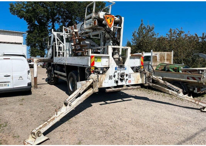 Iveco Trakker 360 - Drilling crane truck 4x4 - Gręžimo mašina: foto 5 Iveco Trakker 360 - Drilling crane truck 4x4 - Gręžimo mašina: foto 5