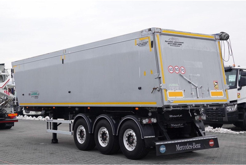 Janmil WYWROTKA / 42 m3 / TYŁ KLAPA / SAF / OŚ PODNOSZONA / ALUFELGI / - Savivartis puspriekabė: foto 4 Janmil WYWROTKA / 42 m3 / TYŁ KLAPA / SAF / OŚ PODNOSZONA / ALUFELGI / - Savivartis puspriekabė: foto 4