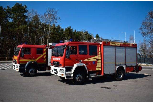 MAN 4x4 Firetruck Feuerwehr DOKA Expedition Camper - Gaisrinė mašina: foto 1 MAN 4x4 Firetruck Feuerwehr DOKA Expedition Camper - Gaisrinė mašina: foto 1
