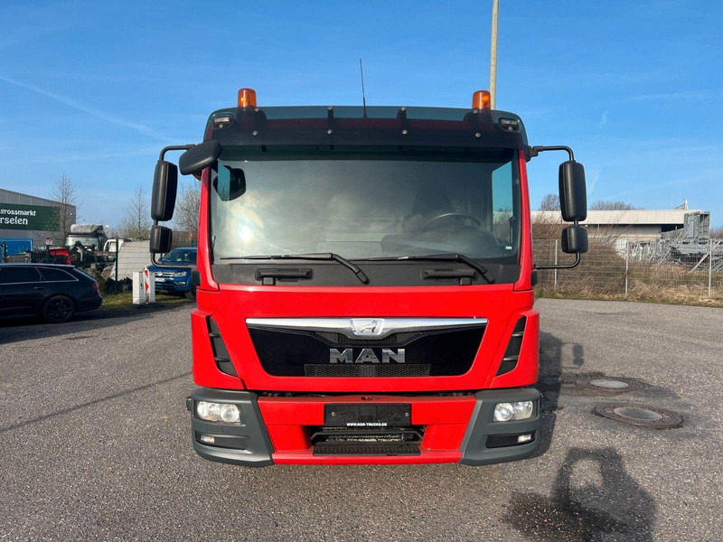 MAN TGL 10.180 Suction & pressure & rinsing truck - Asenizatorius: foto 2 MAN TGL 10.180 Suction & pressure & rinsing truck - Asenizatorius: foto 2