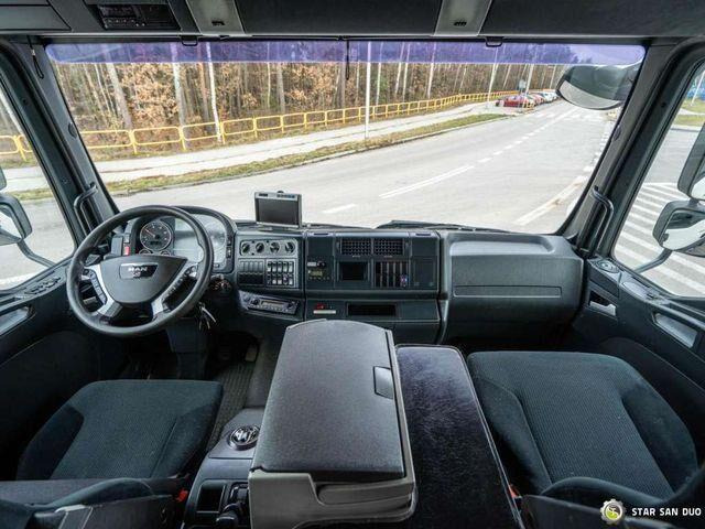 Platforminis/ Bortinis sunkvežimis, Sunkvežimis su kranu MAN TGM 13.290 4x4 FASSI F40B22 Crane Camper DOKA: foto 17