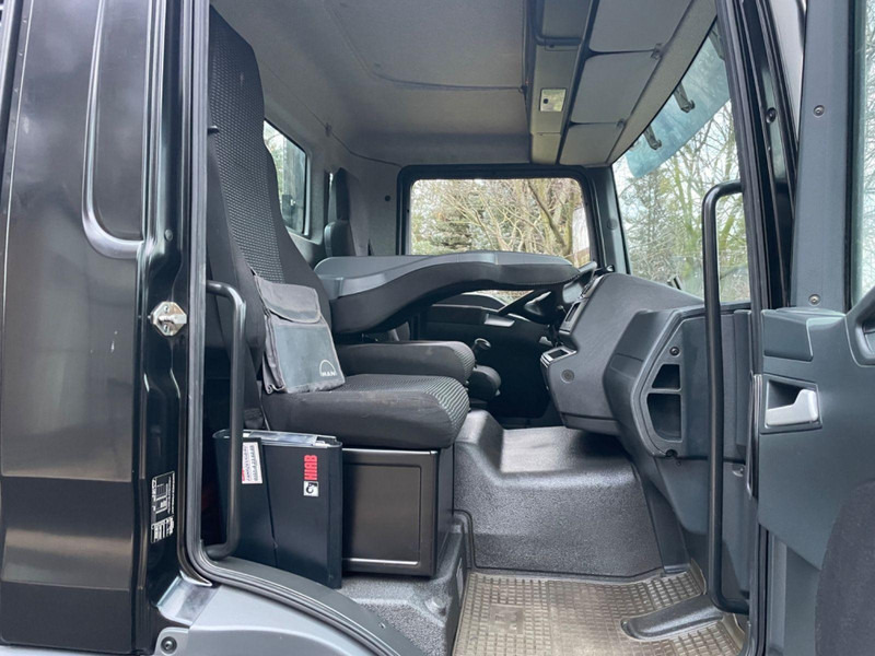 MAN TGM 15.250 Hoof lift + Crane - Hook-lift sunkvežimis, Sunkvežimis su kranu: foto 5 MAN TGM 15.250 Hoof lift + Crane - Hook-lift sunkvežimis, Sunkvežimis su kranu: foto 5