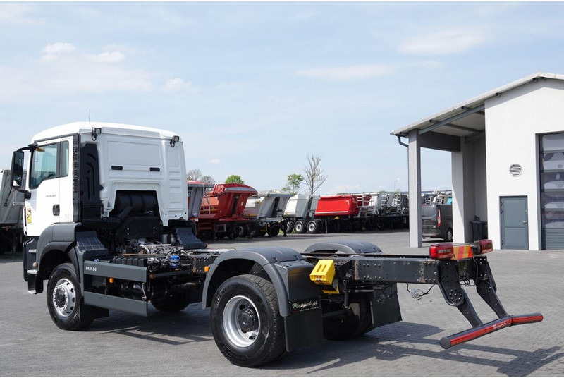 MAN TGS 18.420 / 4X4 / RAMA DŁ. 5,6 M / NAVI / DO ZABUDOWY / SPROWA - Važiuoklės sunkvežimis: foto 5 MAN TGS 18.420 / 4X4 / RAMA DŁ. 5,6 M / NAVI / DO ZABUDOWY / SPROWA - Važiuoklės sunkvežimis: foto 5