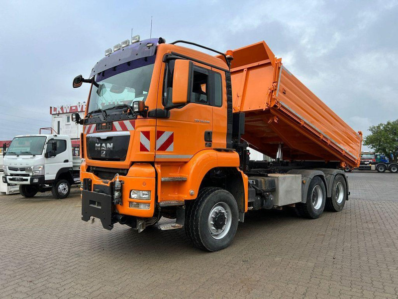 MAN TGS 33.440 AK 6x6 3-Way Tipper - Savivartis sunkvežimis: foto 1 MAN TGS 33.440 AK 6x6 3-Way Tipper - Savivartis sunkvežimis: foto 1