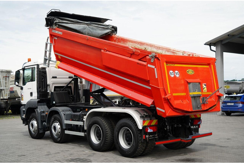 MAN TGS 35.460 / 8X4 / WYWROTKA TYLNOZSYPOWA / HYDROKLAPA / 2018 ROK - Savivartis sunkvežimis: foto 3 MAN TGS 35.460 / 8X4 / WYWROTKA TYLNOZSYPOWA / HYDROKLAPA / 2018 ROK - Savivartis sunkvežimis: foto 3