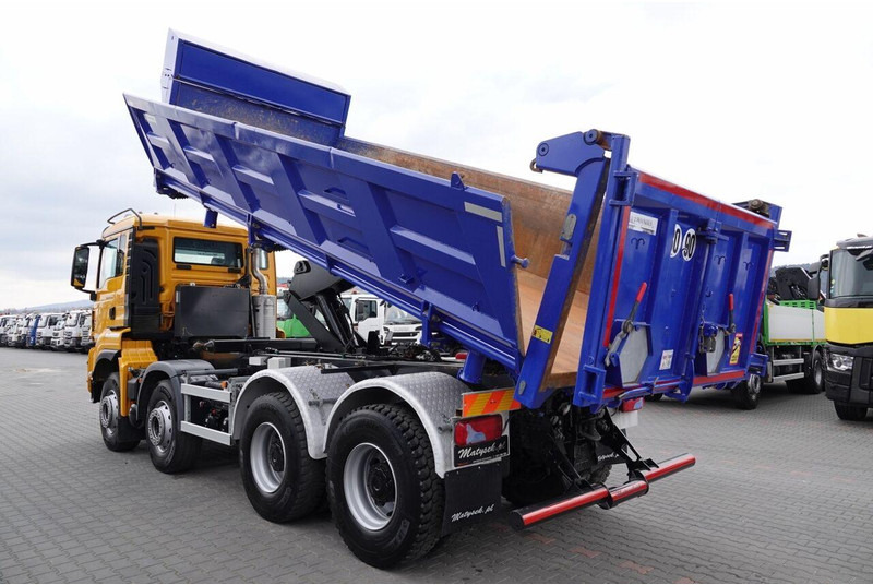 MAN TGS 35.500 / 8x4 / WYWROTKA / HYDROBURTA / BORDMATIK / NAVI / 20 - Savivartis sunkvežimis: foto 4 MAN TGS 35.500 / 8x4 / WYWROTKA / HYDROBURTA / BORDMATIK / NAVI / 20 - Savivartis sunkvežimis: foto 4