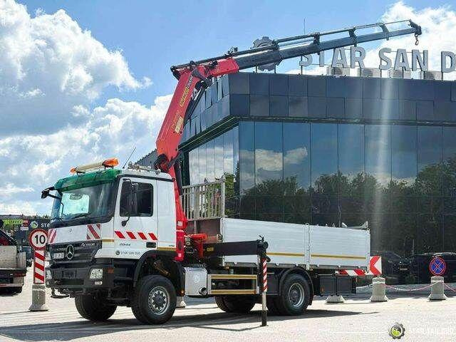 Mercedes-Benz ACTROS 2044A 4x4 Palfinger PK 20002 hds Crane - Platforminis/ Bortinis sunkvežimis, Sunkvežimis su kranu: foto 1 Mercedes-Benz ACTROS 2044A 4x4 Palfinger PK 20002 hds Crane - Platforminis/ Bortinis sunkvežimis, Sunkvežimis su kranu: foto 1
