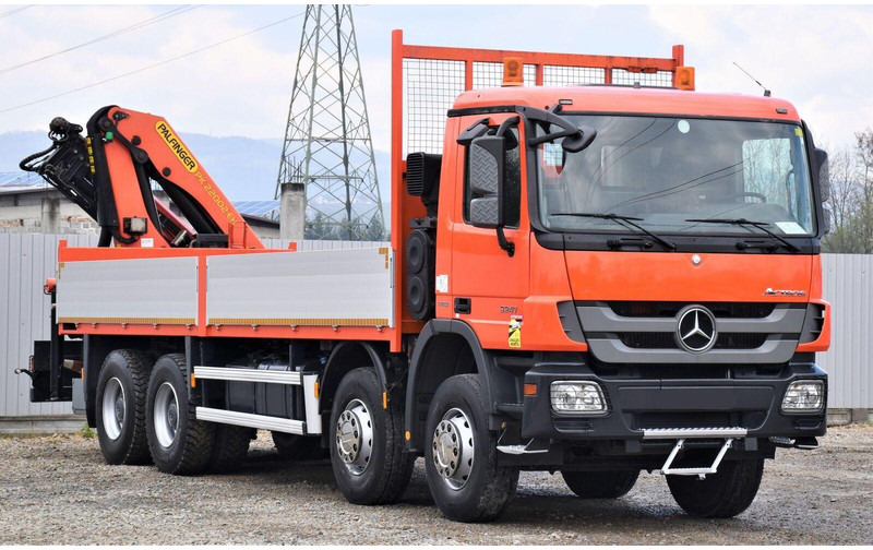 Mercedes-Benz ACTROS 3241 - Platforminis/ Bortinis sunkvežimis, Sunkvežimis su kranu: foto 4 Mercedes-Benz ACTROS 3241 - Platforminis/ Bortinis sunkvežimis, Sunkvežimis su kranu: foto 4