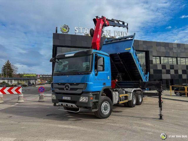 Mercedes-Benz ACTROS 3341 6x6 HMF 4220 K4 CRANE KIPPER - Savivartis sunkvežimis, Sunkvežimis su kranu: foto 5 Mercedes-Benz ACTROS 3341 6x6 HMF 4220 K4 CRANE KIPPER - Savivartis sunkvežimis, Sunkvežimis su kranu: foto 5