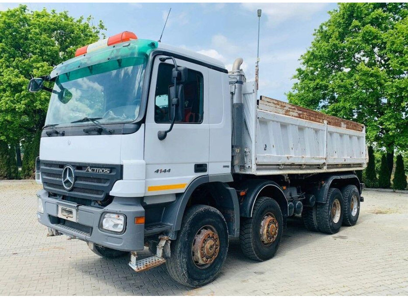 Mercedes-Benz ACTROS 4144 8x8 Tipper - Savivartis sunkvežimis: foto 3 Mercedes-Benz ACTROS 4144 8x8 Tipper - Savivartis sunkvežimis: foto 3