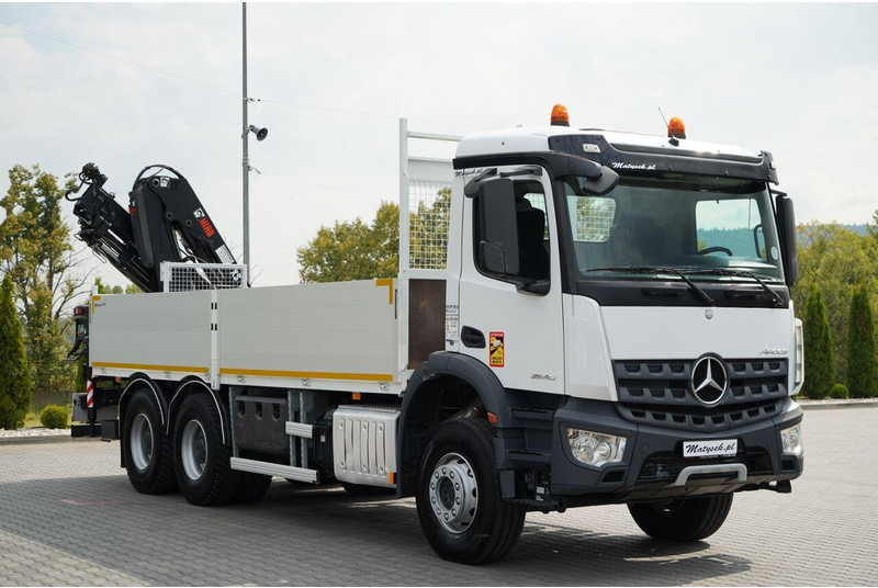 Platforminis/ Bortinis sunkvežimis, Sunkvežimis su kranu Mercedes-Benz / AROCS 2640 / 6x4 / SKRZYNIOWY - 6,5 M / HDS HIAB XS 144 / wysó: foto 12
