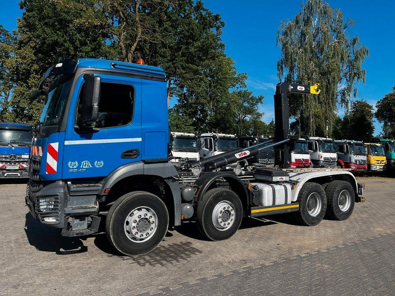 Mercedes-Benz AROCS 3246 8X4 ABROLLKIPPER HYVALIFT 26.57 - Hook-lift sunkvežimis: foto 1 Mercedes-Benz AROCS 3246 8X4 ABROLLKIPPER HYVALIFT 26.57 - Hook-lift sunkvežimis: foto 1