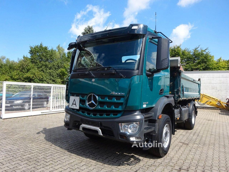 Mercedes-Benz Actros 1833 - Tipper - Savivartis sunkvežimis: foto 2 Mercedes-Benz Actros 1833 - Tipper - Savivartis sunkvežimis: foto 2