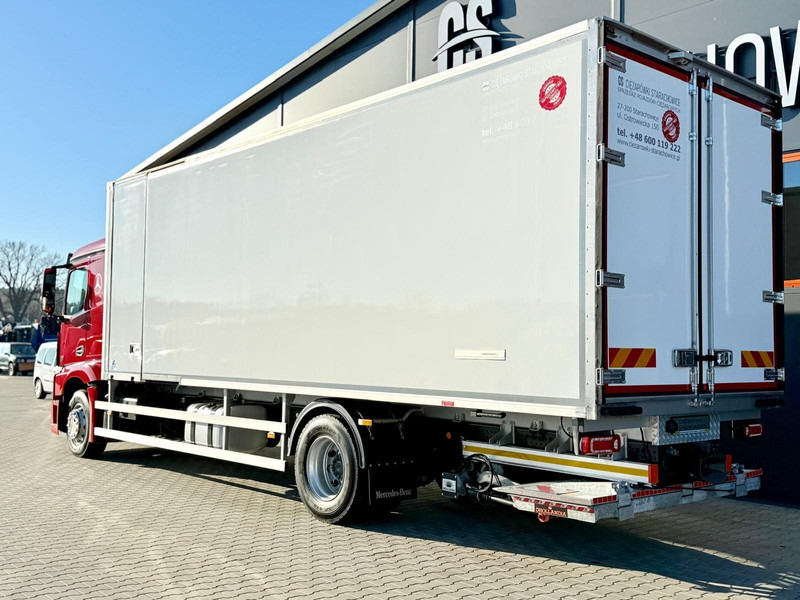 Mercedes-Benz Actros 1835 / E6 / chłodnia 19 Epal / NOWY MODEL ! / Sypialka - Refrižeratorius sunkvežimis: foto 4 Mercedes-Benz Actros 1835 / E6 / chłodnia 19 Epal / NOWY MODEL ! / Sypialka - Refrižeratorius sunkvežimis: foto 4