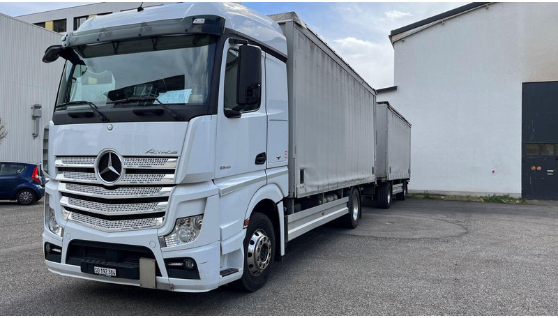 Mercedes-Benz Actros 1845 - Tentinis sunkvežimis: foto 1 Mercedes-Benz Actros 1845 - Tentinis sunkvežimis: foto 1