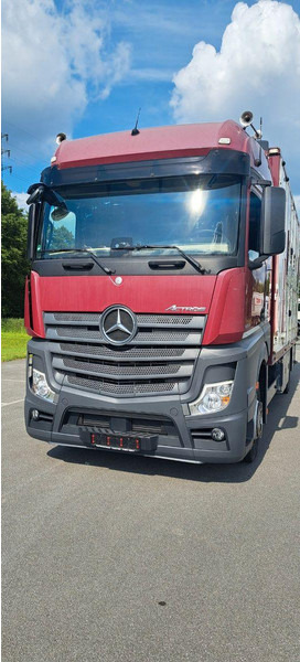 Mercedes-Benz Actros 1851 - Gyvulių pervežimo sunkvežimis: foto 3 Mercedes-Benz Actros 1851 - Gyvulių pervežimo sunkvežimis: foto 3