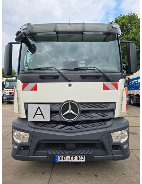 Mercedes-Benz Actros 2533 - Garbage truck - Šiukšliavežis: foto 4 Mercedes-Benz Actros 2533 - Garbage truck - Šiukšliavežis: foto 4