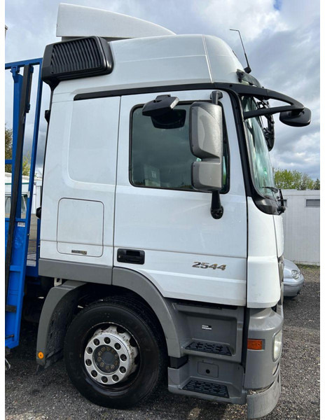 Mercedes-Benz Actros 2544 Glastransporter mit Palfinger Kran - Platforminis/ Bortinis sunkvežimis, Sunkvežimis su kranu: foto 3 Mercedes-Benz Actros 2544 Glastransporter mit Palfinger Kran - Platforminis/ Bortinis sunkvežimis, Sunkvežimis su kranu: foto 3