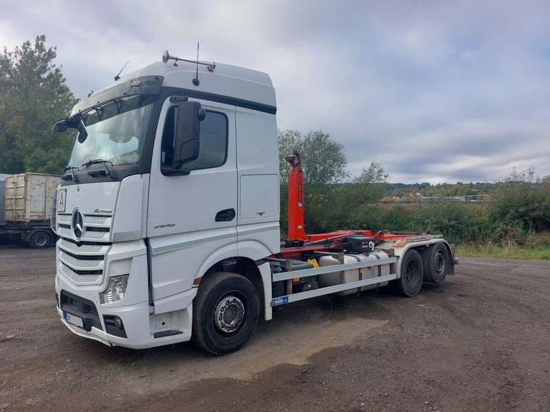 Mercedes-Benz Actros 2646 - Hook-lift sunkvežimis: foto 1 Mercedes-Benz Actros 2646 - Hook-lift sunkvežimis: foto 1