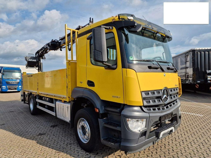 Mercedes-Benz Arocs 1830 - Platforminis/ Bortinis sunkvežimis, Sunkvežimis su kranu: foto 3 Mercedes-Benz Arocs 1830 - Platforminis/ Bortinis sunkvežimis, Sunkvežimis su kranu: foto 3