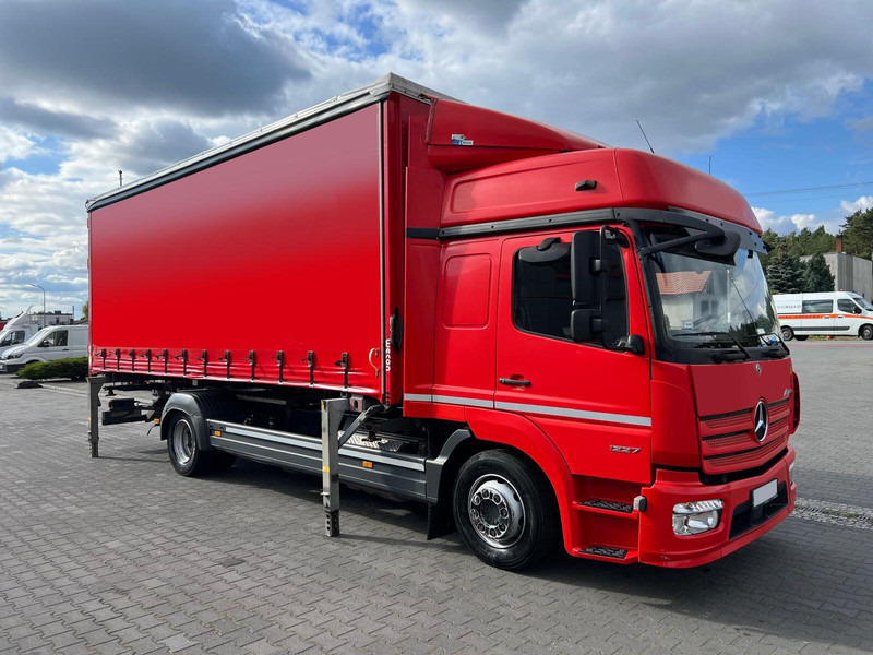 Mercedes-Benz Atego 1227 CURTAIN PLANE BDF SWAP CHASSIS WECHSELFAHRGESTELL - Tentinis sunkvežimis: foto 5 Mercedes-Benz Atego 1227 CURTAIN PLANE BDF SWAP CHASSIS WECHSELFAHRGESTELL - Tentinis sunkvežimis: foto 5