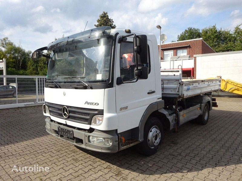 Mercedes-Benz Atego 818 - 3 way tipper+crane - Savivartis sunkvežimis, Sunkvežimis su kranu: foto 2 Mercedes-Benz Atego 818 - 3 way tipper+crane - Savivartis sunkvežimis, Sunkvežimis su kranu: foto 2