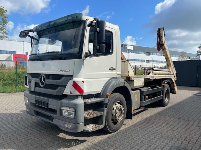 Mercedes-Benz Axor 1833 - Meiller AK12LT Absetzkipper - Nuožulnaus pakėlimo ant platformos sunkvežimis: foto 1 Mercedes-Benz Axor 1833 - Meiller AK12LT Absetzkipper - Nuožulnaus pakėlimo ant platformos sunkvežimis: foto 1
