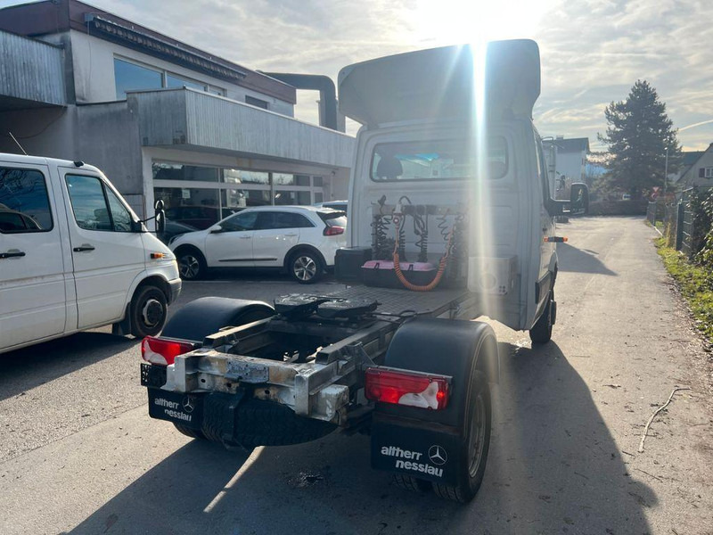 Mercedes-Benz SPRINTER 519 - BE vilkikas: foto 3 Mercedes-Benz SPRINTER 519 - BE vilkikas: foto 3