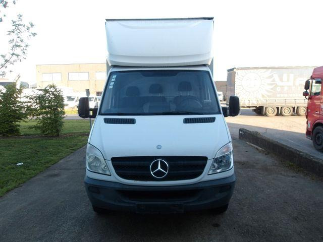 Mercedes-Benz Sprinter 513 Koffer - Furgonas su krovinių dėže: foto 3 Mercedes-Benz Sprinter 513 Koffer - Furgonas su krovinių dėže: foto 3