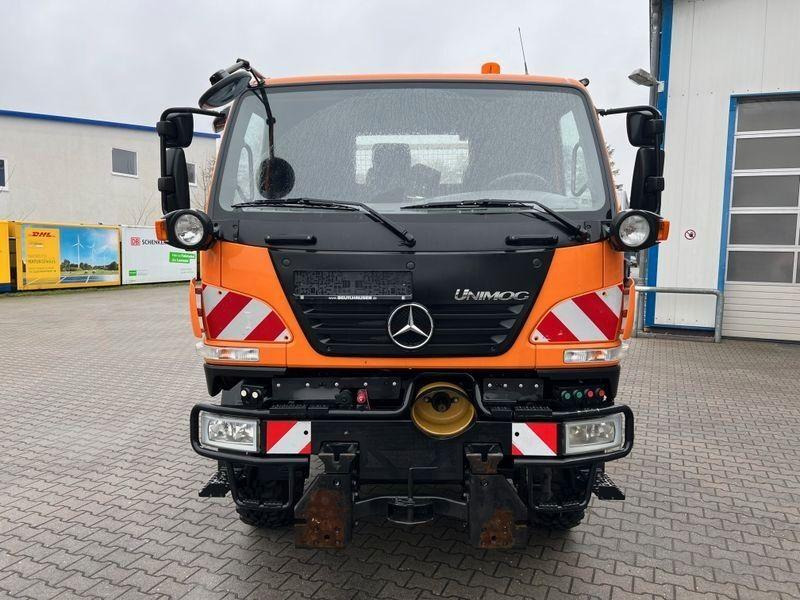 Mercedes-Benz Unimog U 20 4x4 Skip loader - Nuožulnaus pakėlimo ant platformos sunkvežimis: foto 2 Mercedes-Benz Unimog U 20 4x4 Skip loader - Nuožulnaus pakėlimo ant platformos sunkvežimis: foto 2