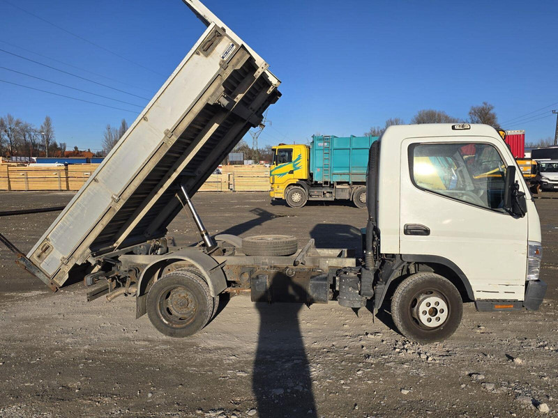 Mitsubishi Canter Fuso 3,0 d - 3 sided Tipper - Mažas savivartis: foto 4 Mitsubishi Canter Fuso 3,0 d - 3 sided Tipper - Mažas savivartis: foto 4