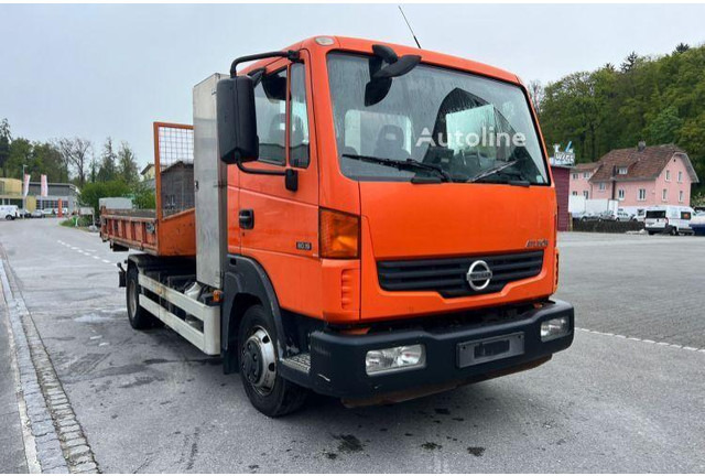 Nissan Atleon 80.19 - Hook lift truck+tipper - Hook-lift sunkvežimis: foto 4 Nissan Atleon 80.19 - Hook lift truck+tipper - Hook-lift sunkvežimis: foto 4
