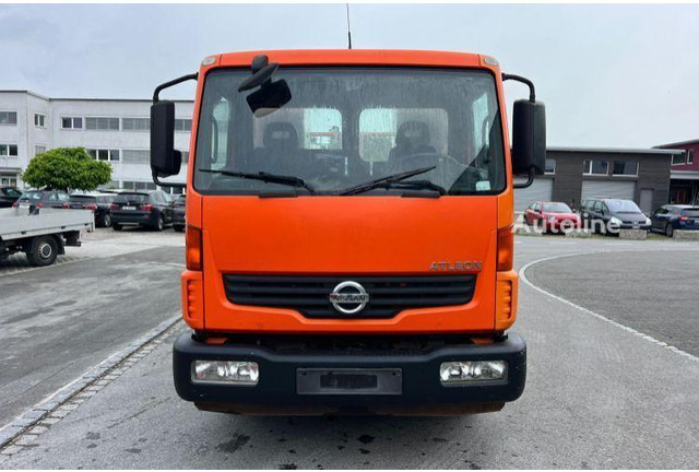 Nissan Atleon 80.19 - Hook lift truck+tipper - Hook-lift sunkvežimis: foto 3 Nissan Atleon 80.19 - Hook lift truck+tipper - Hook-lift sunkvežimis: foto 3