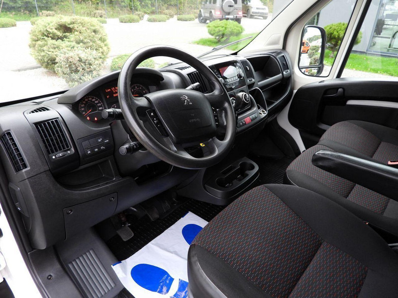 Peugeot BOXER SKRZYNIA PODWÓJNA KABINA DOKA 7 MIEJSC TEMPOMAT KLIMATYZAC - Bortinis automobilis, Komercinis automobilis su dviguba kabina: foto 2 Peugeot BOXER SKRZYNIA PODWÓJNA KABINA DOKA 7 MIEJSC TEMPOMAT KLIMATYZAC - Bortinis automobilis, Komercinis automobilis su dviguba kabina: foto 2