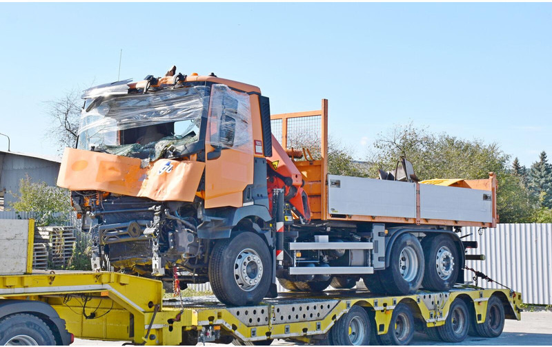 Renault C 380 - Savivartis sunkvežimis, Sunkvežimis su kranu: foto 1 Renault C 380 - Savivartis sunkvežimis, Sunkvežimis su kranu: foto 1