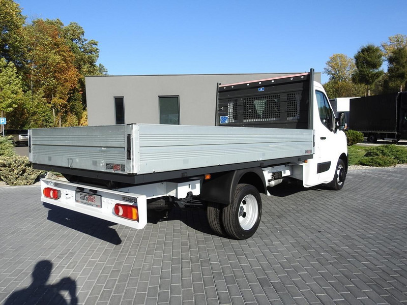 Renault MASTER SKRZYNIA TEMPOMAT KLIMATYZACJA LEDY BLIŹNIACZE KOŁA  130K - Bortinis automobilis: foto 3 Renault MASTER SKRZYNIA TEMPOMAT KLIMATYZACJA LEDY BLIŹNIACZE KOŁA  130K - Bortinis automobilis: foto 3