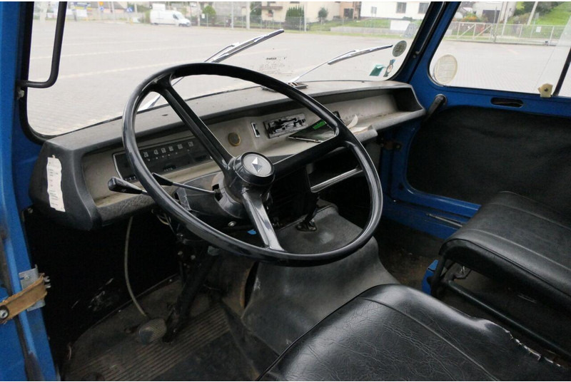 Bortinis automobilis Renault R21 / ESTAFETTE 1000 / OLDTIMER / 1970 YEAR / 38 000 KM !!: foto 15 Bortinis automobilis Renault R21 / ESTAFETTE 1000 / OLDTIMER / 1970 YEAR / 38 000 KM !!: foto 15