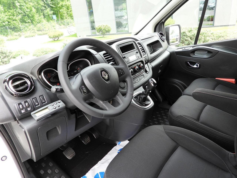 Renault TRAFIC FURGON CHŁODNIA 0*C TEMPOMAT LEDY KLIMATYZACJA 120KM [ - Furgonas šaldytuvas: foto 2 Renault TRAFIC FURGON CHŁODNIA 0*C TEMPOMAT LEDY KLIMATYZACJA 120KM [ - Furgonas šaldytuvas: foto 2