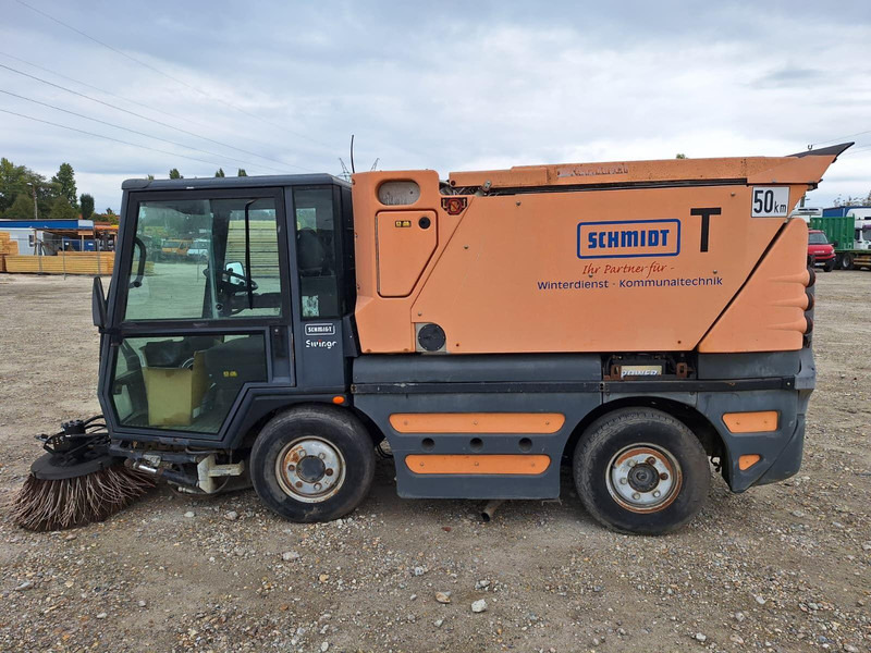 Schmidt Swingo 250 - Sweeper - Gatvių šlavimo mašina: foto 5 Schmidt Swingo 250 - Sweeper - Gatvių šlavimo mašina: foto 5