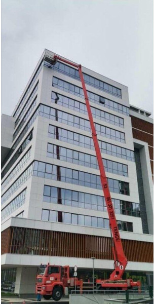 MAN TGA 26.350 6x4 Emelőkosaras 53m - Sunkvežimis, Sunkvežimis su kranu: foto 4 MAN TGA 26.350 6x4 Emelőkosaras 53m - Sunkvežimis, Sunkvežimis su kranu: foto 4