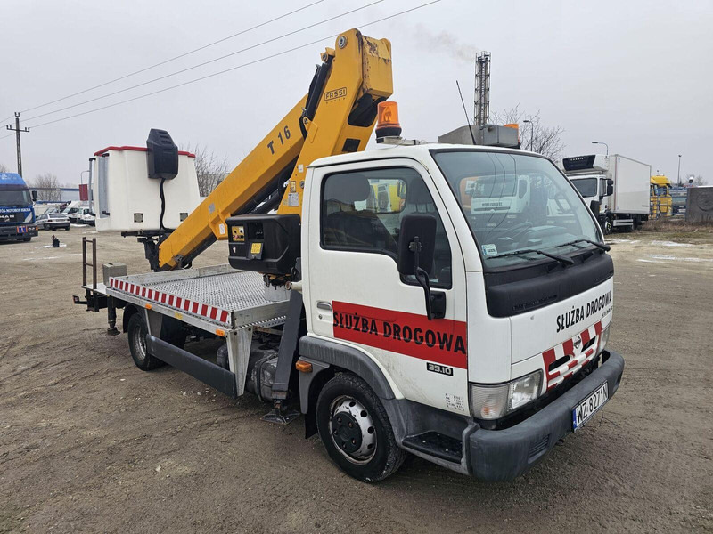 Nissan Cabstar 35.10 - Socage Lifting Basket - 16m - Sunkvežimis, Sunkvežimis su kranu: foto 2 Nissan Cabstar 35.10 - Socage Lifting Basket - 16m - Sunkvežimis, Sunkvežimis su kranu: foto 2